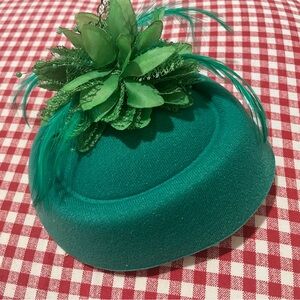 Vintage Green Clip on Fascinator with Flower